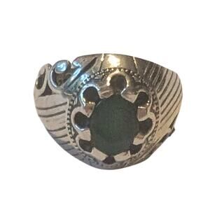 Orchid Sterling Silver Emerald Ring Size 5.5 Ornate Engraved